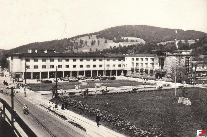Spa House and the building of the Post Office